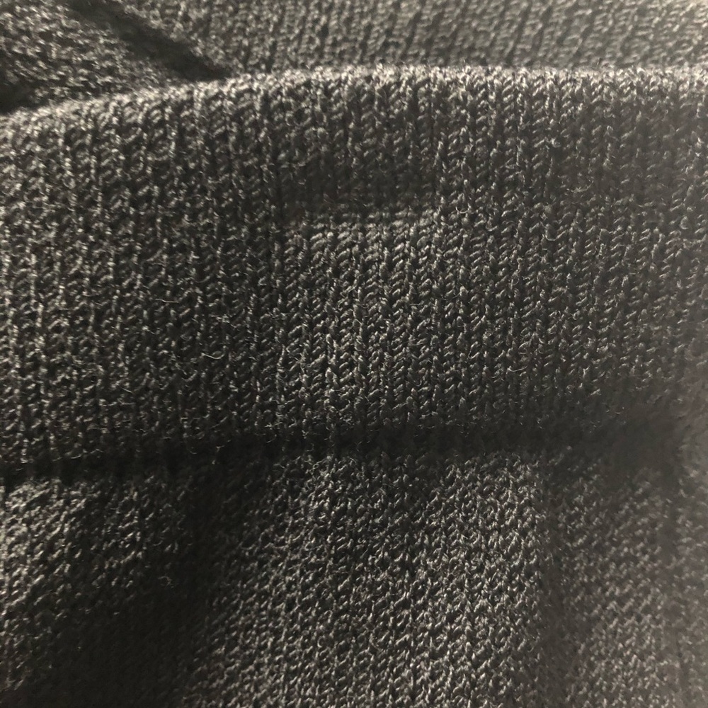 St. John Basics Black Skirt - Picture 6 of 6